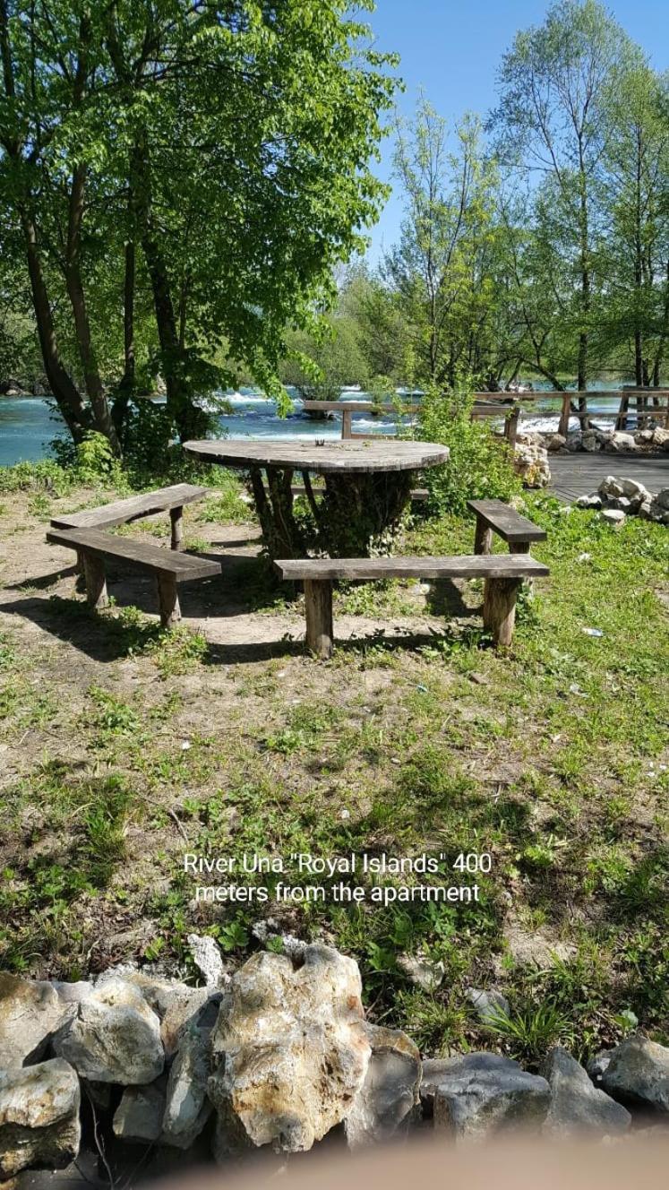 Apartman "Em" Bihac Exterior photo
